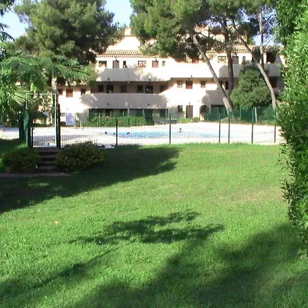 شقة 3p En Rez-de-jardin Avec Piscine Et Parking, A 600m De La - Saint-raphael - Fr-1-226a-151 *